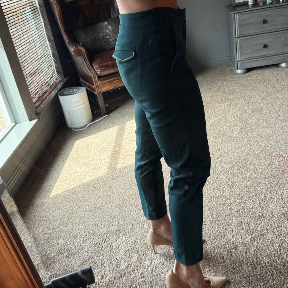 Lululemon Trouser Dark Green Cropped Pants 6